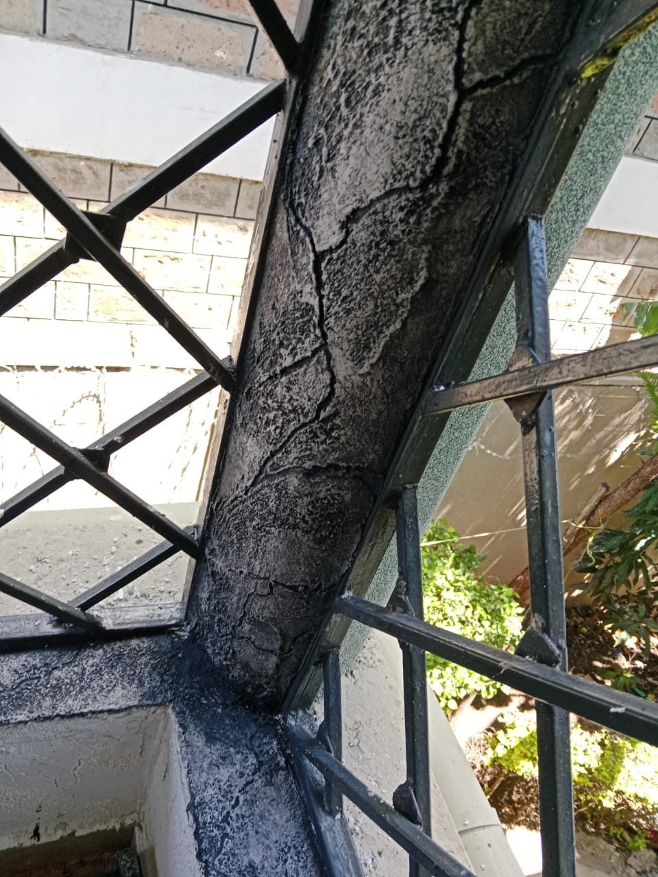 Faux stone column