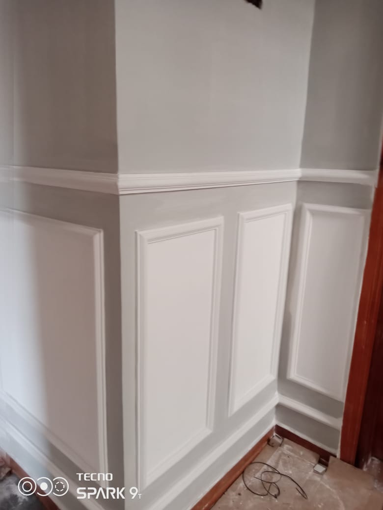 Wainscoting feature wall